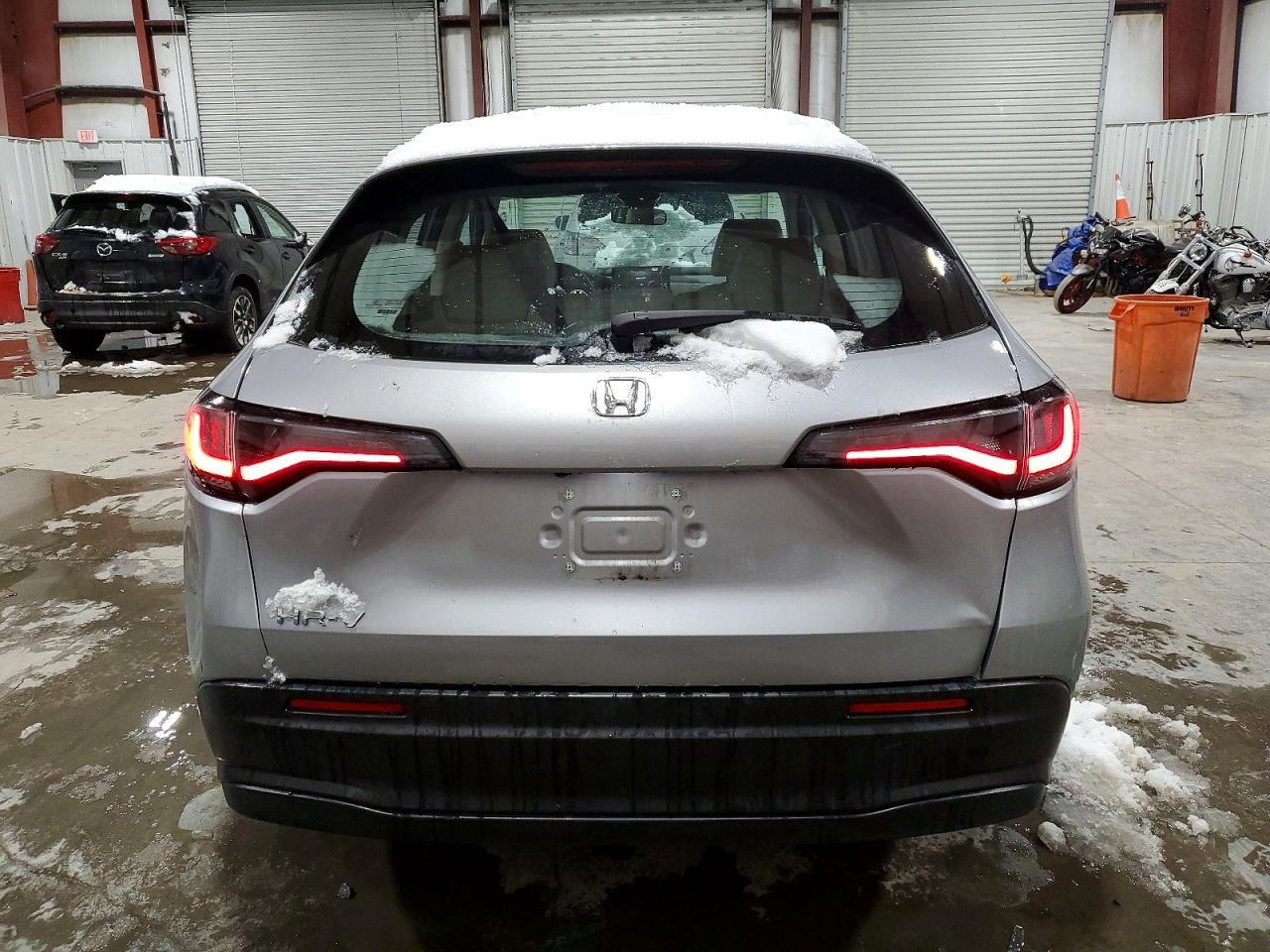 2024 HONDA HR-V LX photo 6