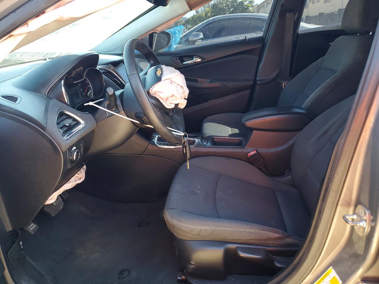 2019 CHEVROLET CRUZE LT photo 7