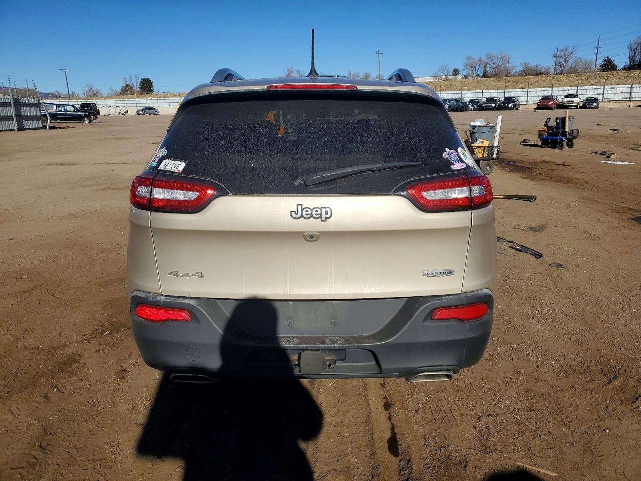 2015 JEEP CHEROKEE LATITUDE photo 6