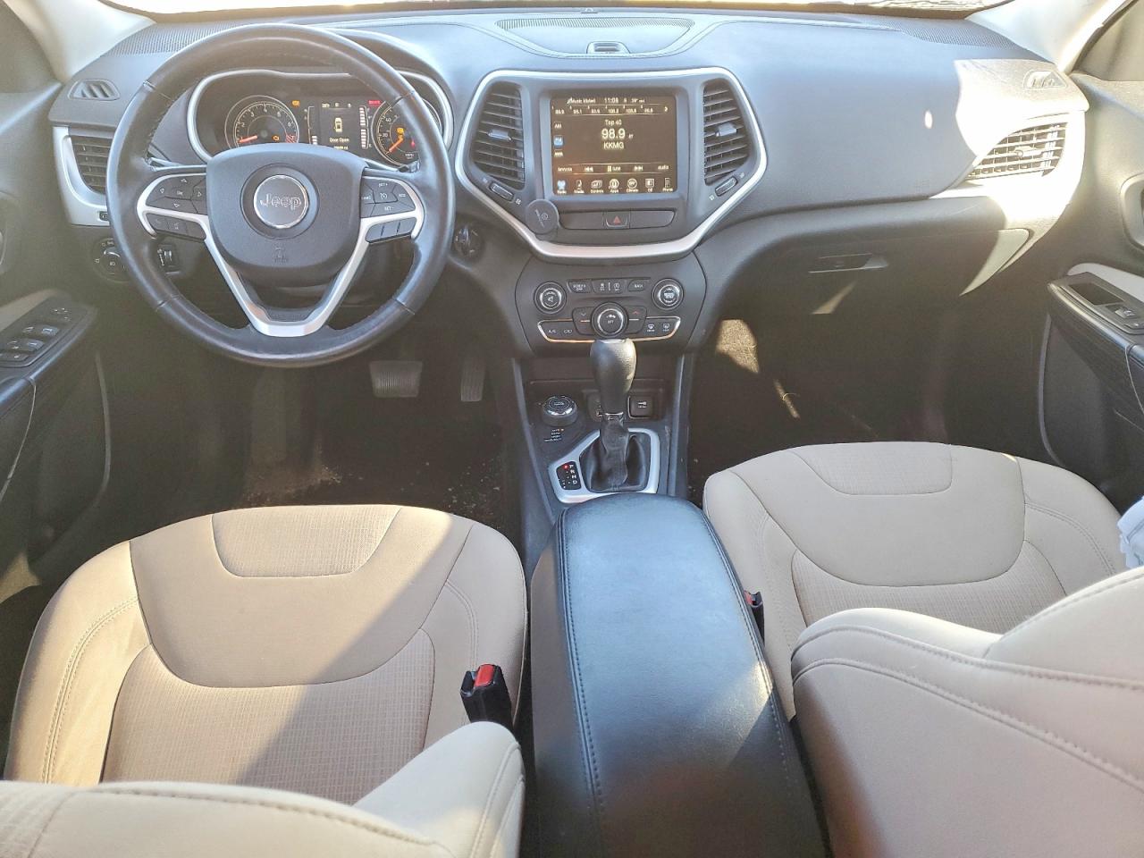 2015 JEEP CHEROKEE LATITUDE photo 8