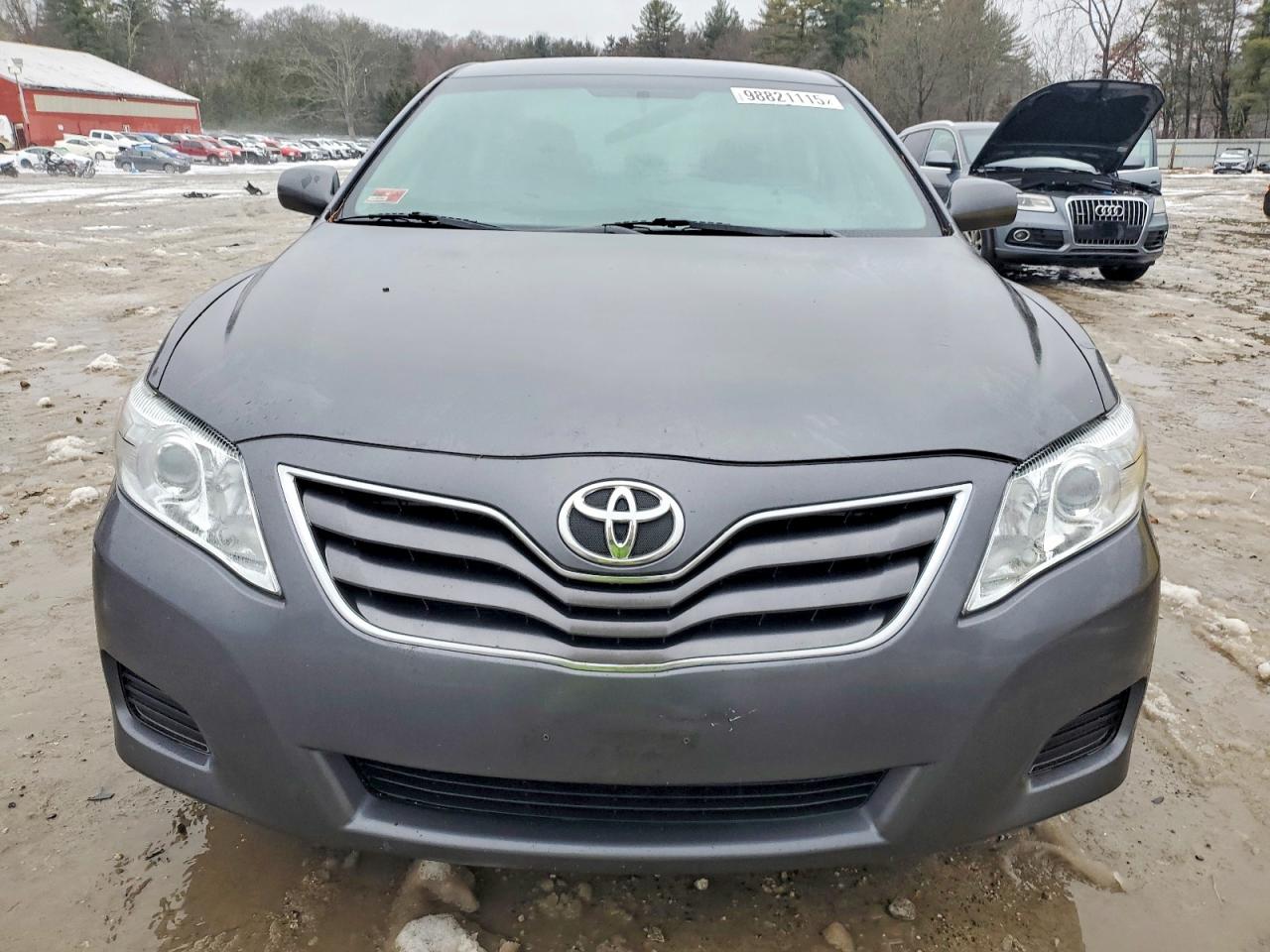 2011 TOYOTA CAMRY BASE photo 5