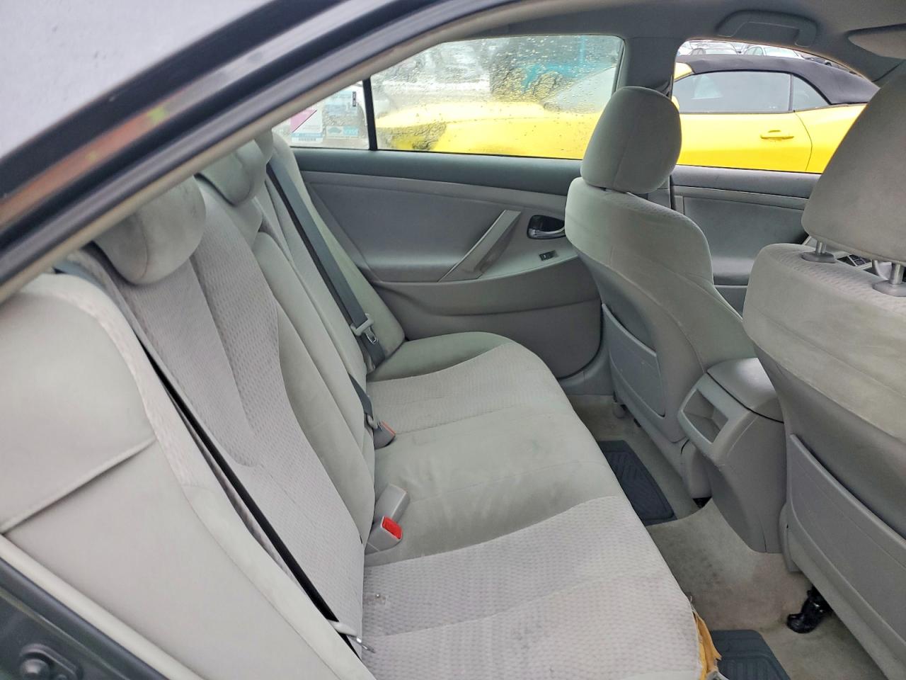 2011 TOYOTA CAMRY BASE photo 10