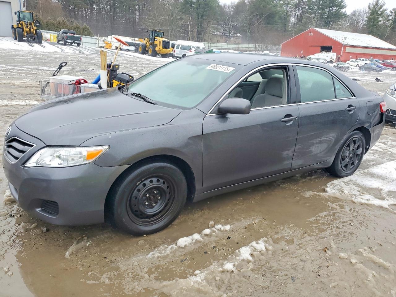 2011 TOYOTA CAMRY