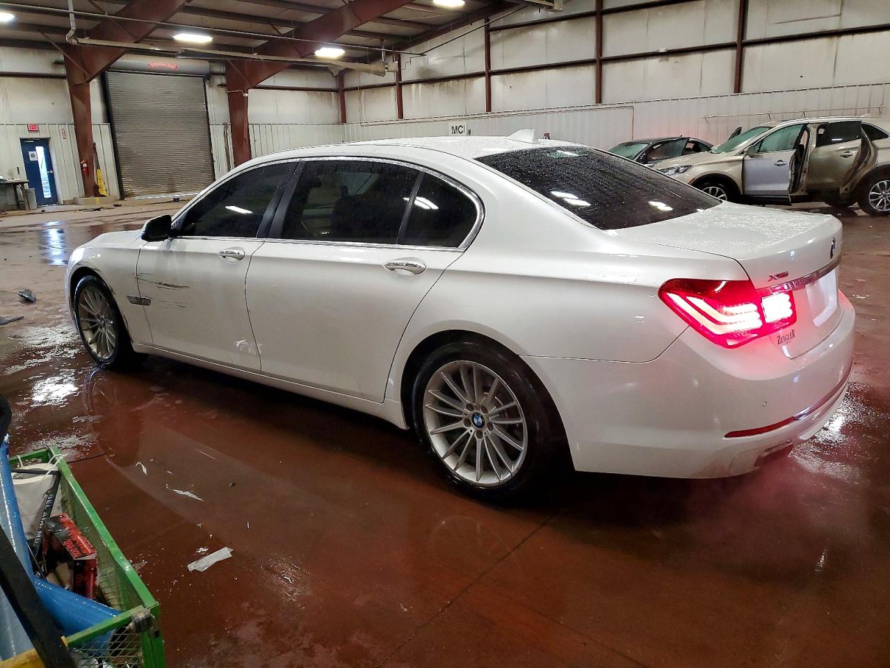 2013 BMW 750 LXI photo 2