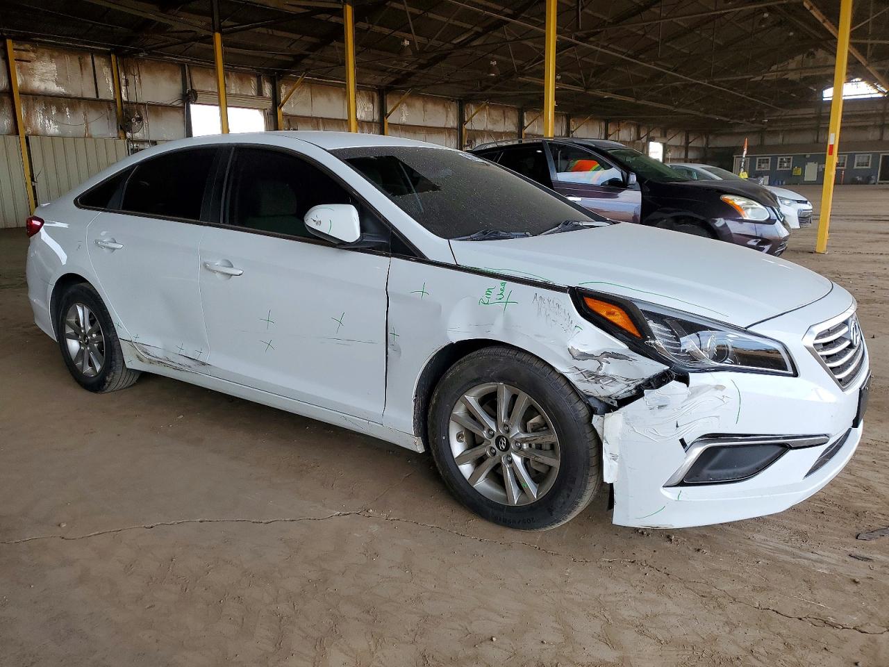 2017 HYUNDAI SONATA SE photo 4
