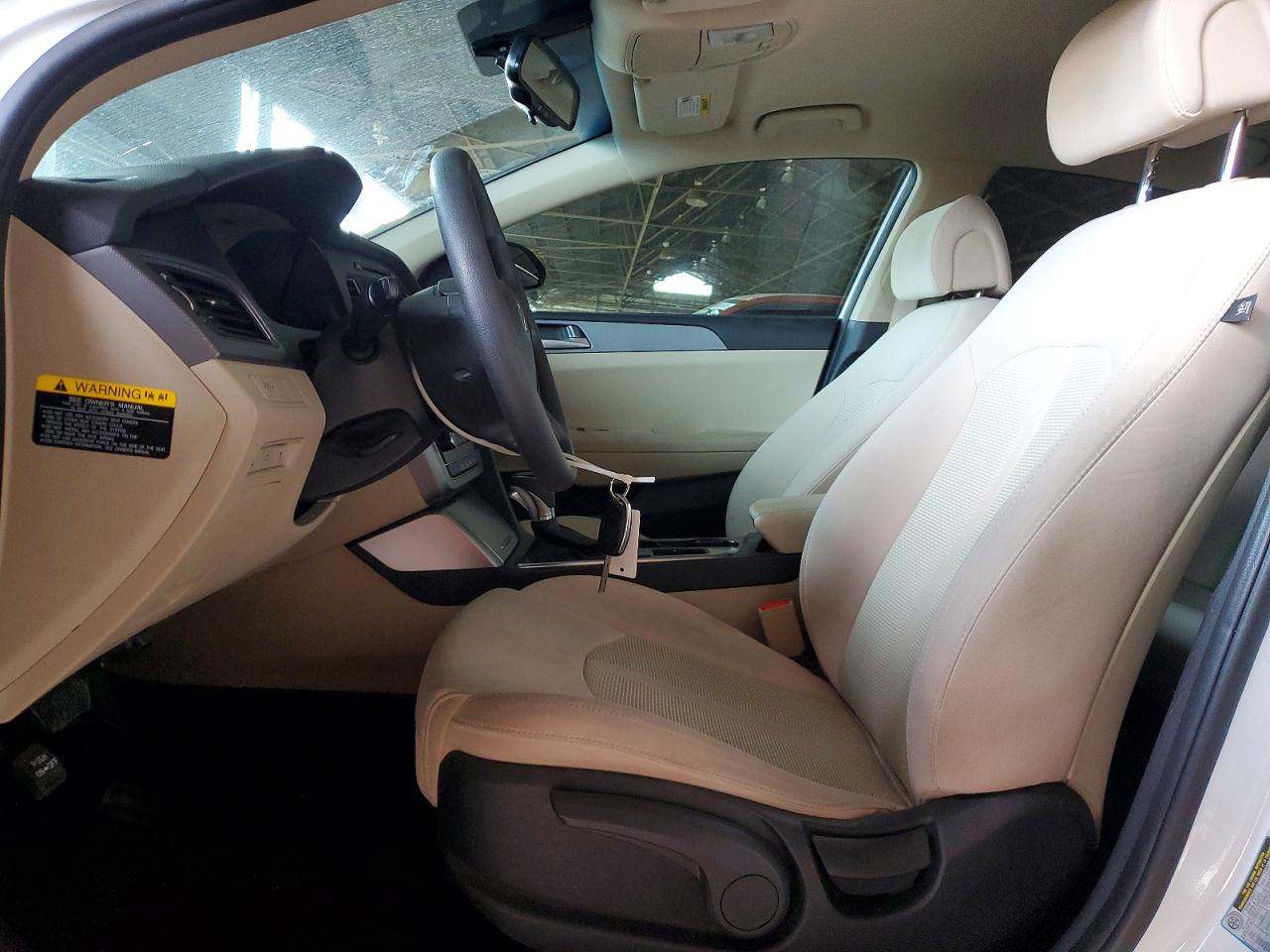 2017 HYUNDAI SONATA SE photo 7