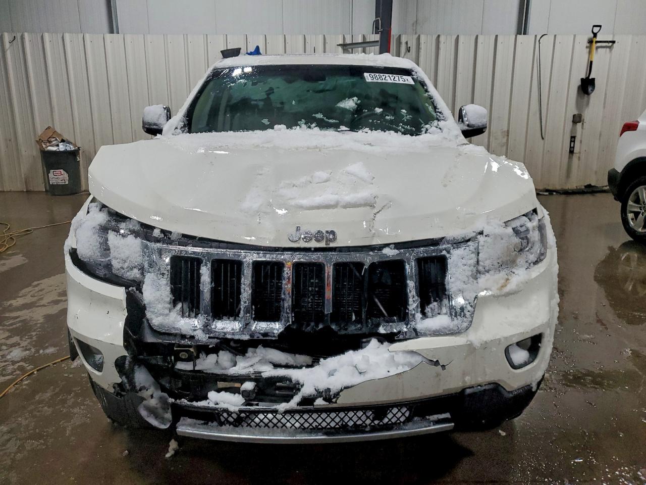 2012 JEEP GRAND CHEROKEE LIMITED photo 5