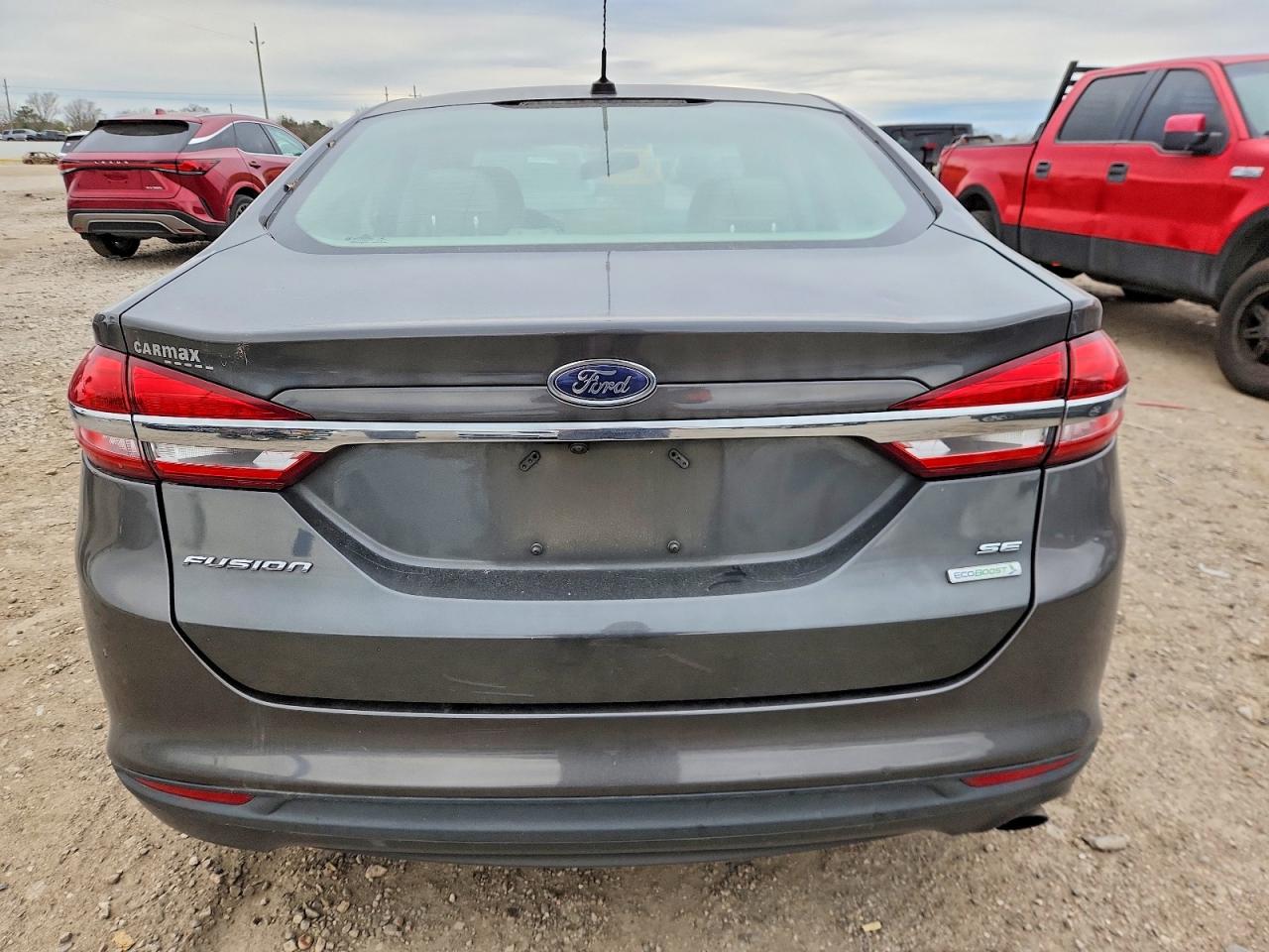 2017 FORD FUSION SE photo 6