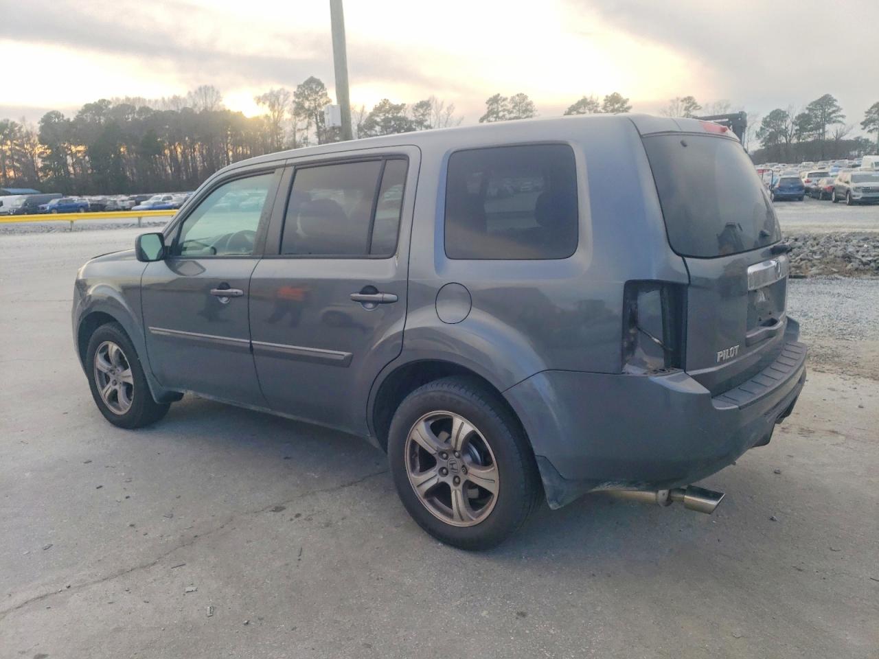 2012 HONDA PILOT EXL photo 2