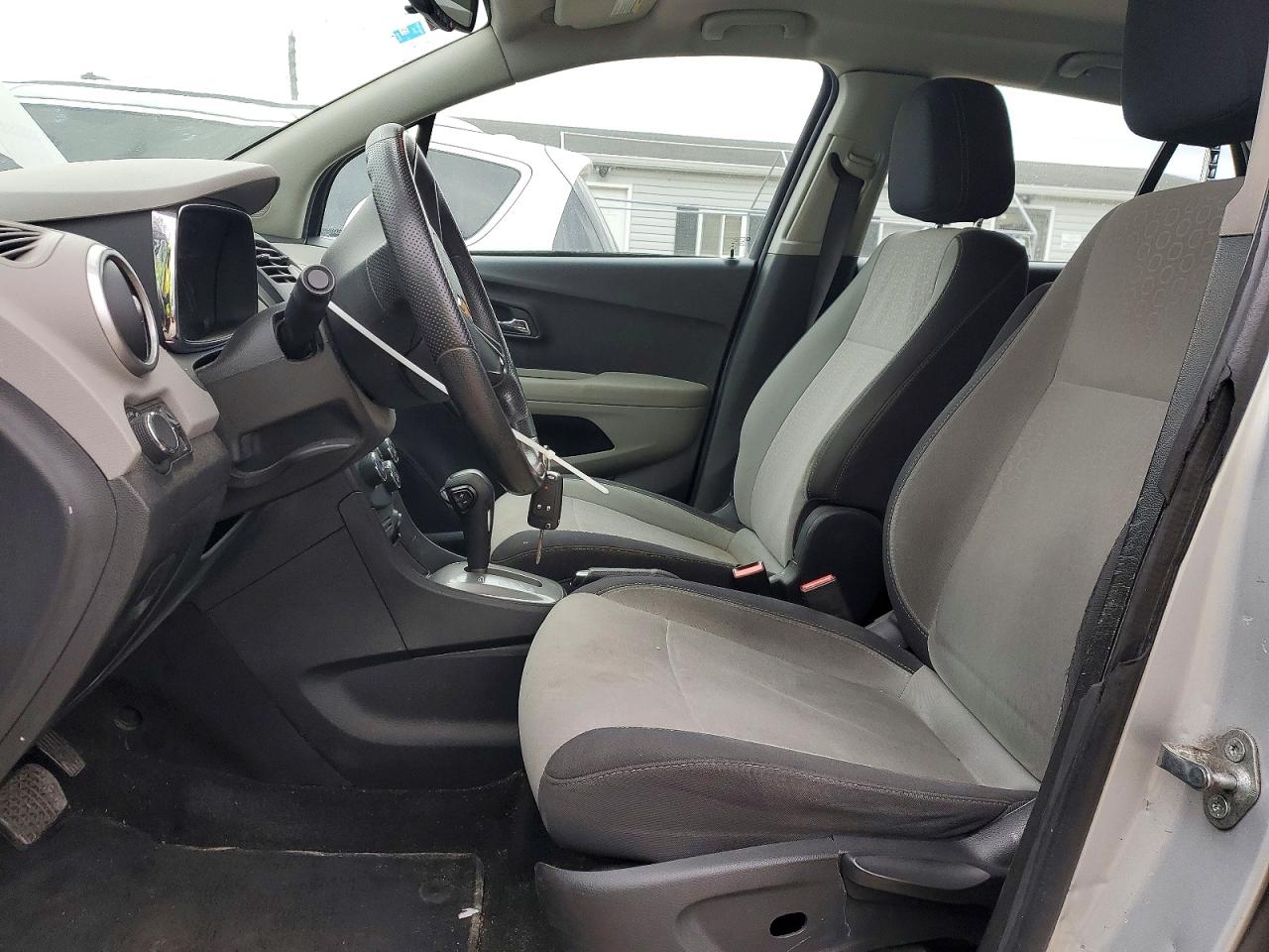 2015 CHEVROLET TRAX LS photo 19