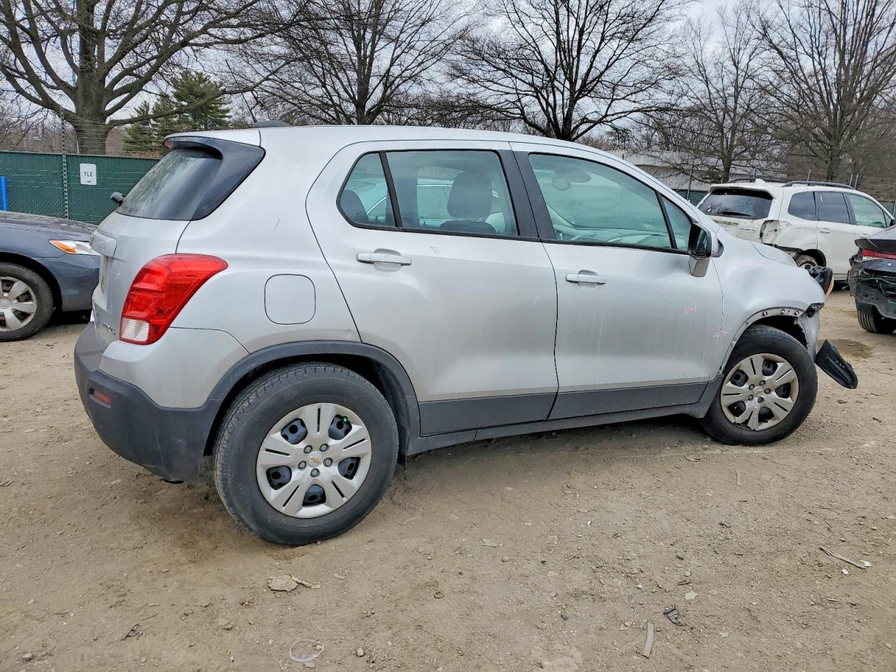2015 CHEVROLET TRAX LS photo 7