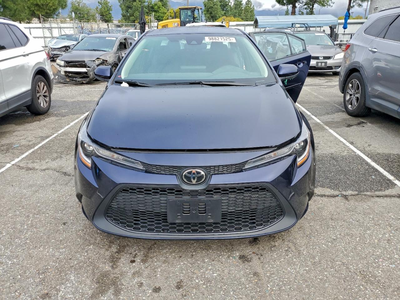 2022 TOYOTA COROLLA LE photo 9