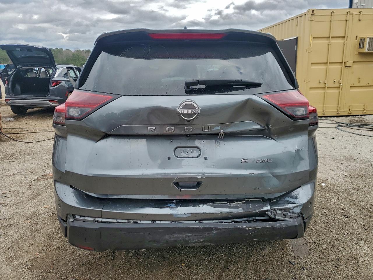 2024 NISSAN ROGUE SV photo 6