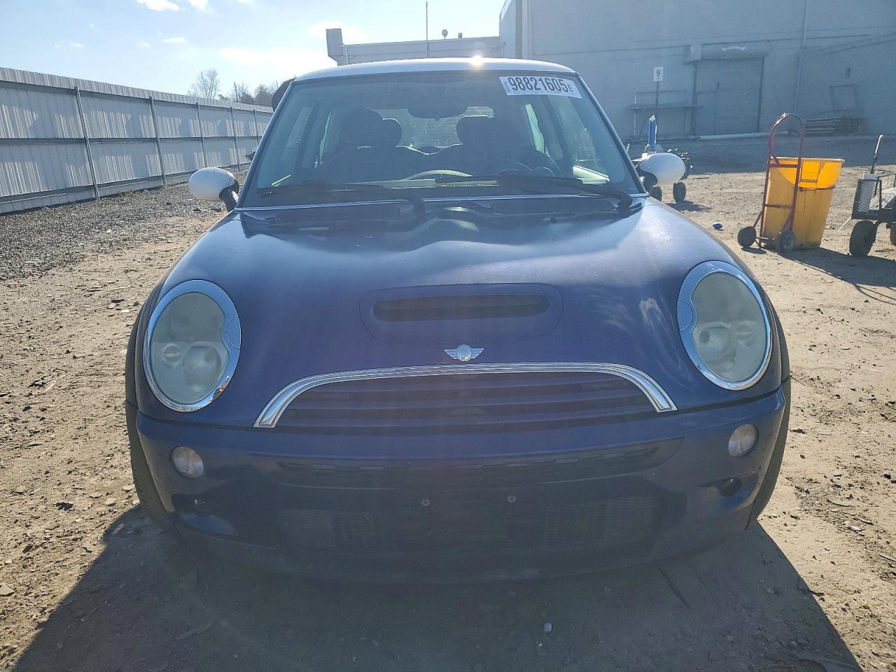 2004 MINI COOPER S photo 5