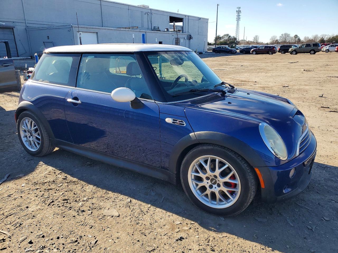 2004 MINI COOPER S photo 4
