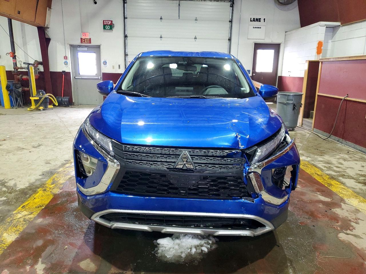2025 MITSUBISHI ECLIPSE CROSS SE photo 5