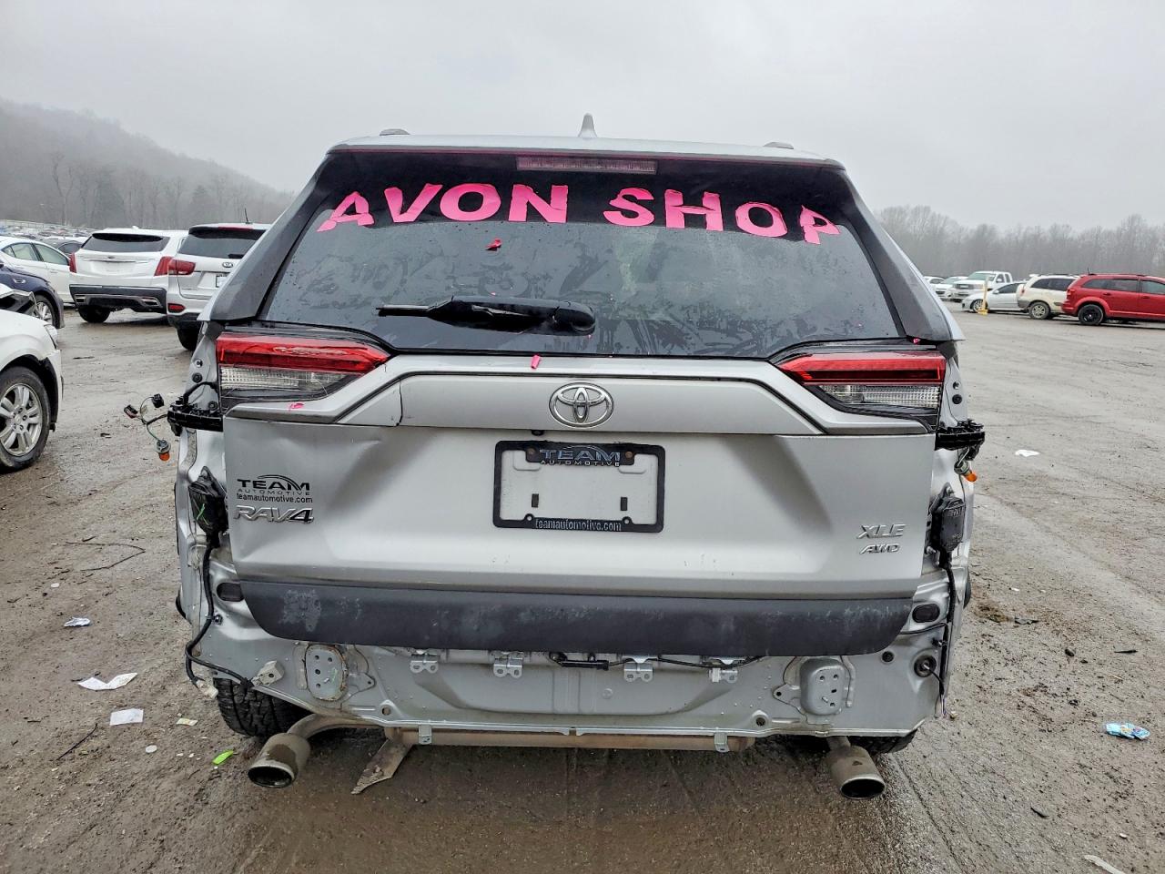 2019 TOYOTA RAV4 XLE photo 6