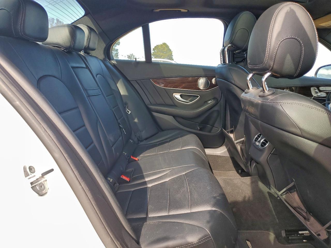 2015 MERCEDES-BENZ C 300 4MATIC photo 10