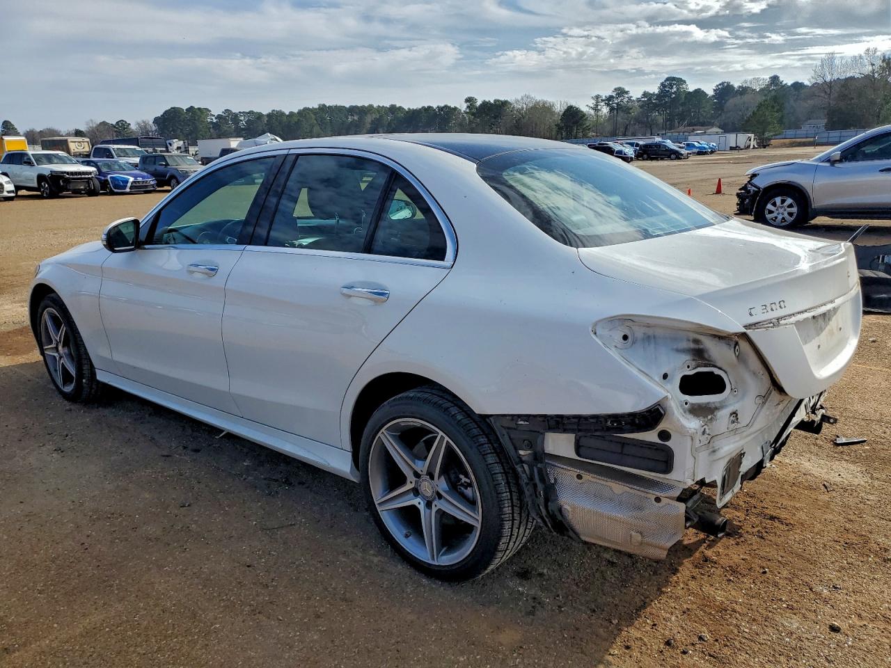 2015 MERCEDES-BENZ C 300 4MATIC photo 2