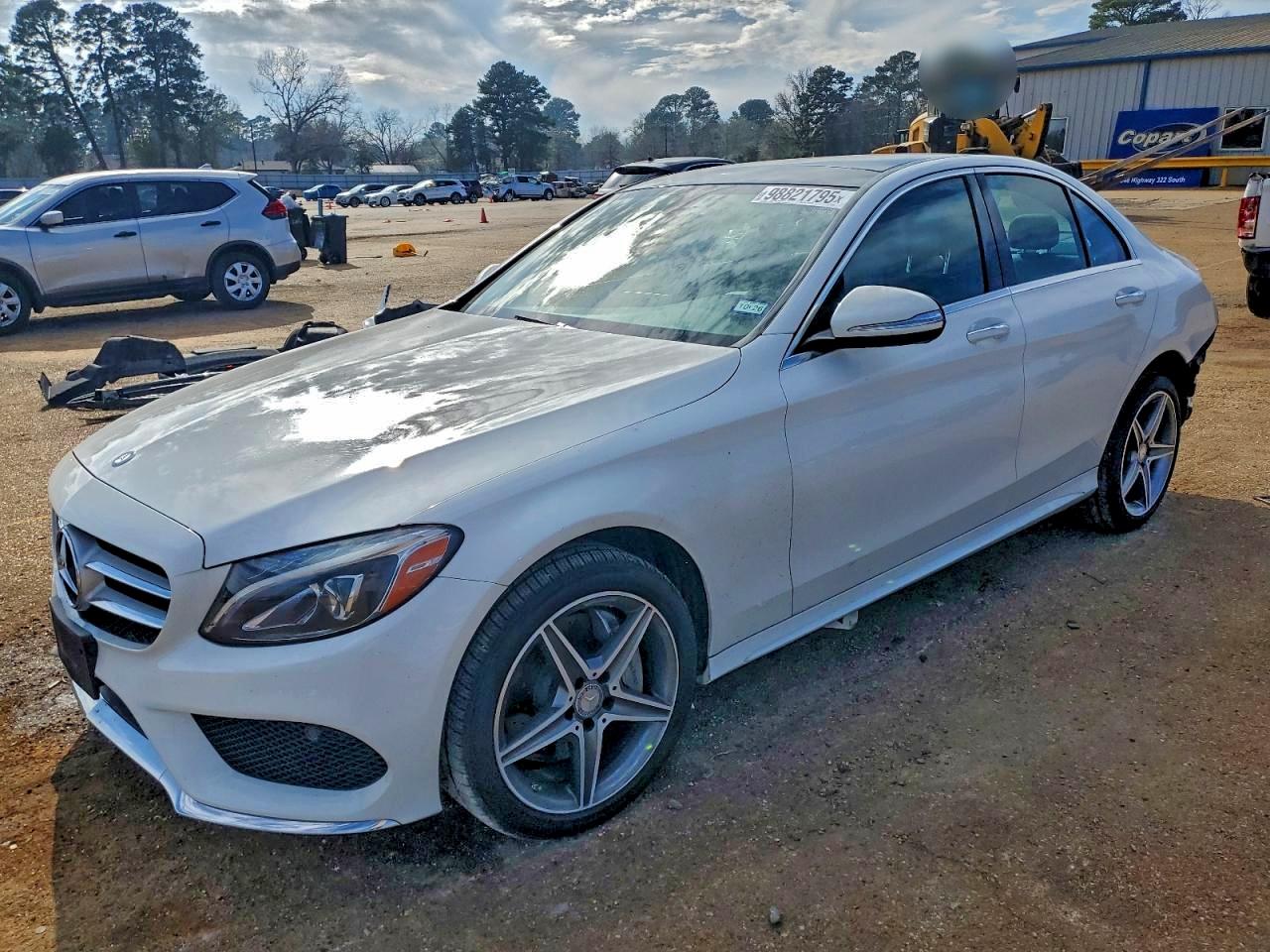 2015 MERCEDES-BENZ C