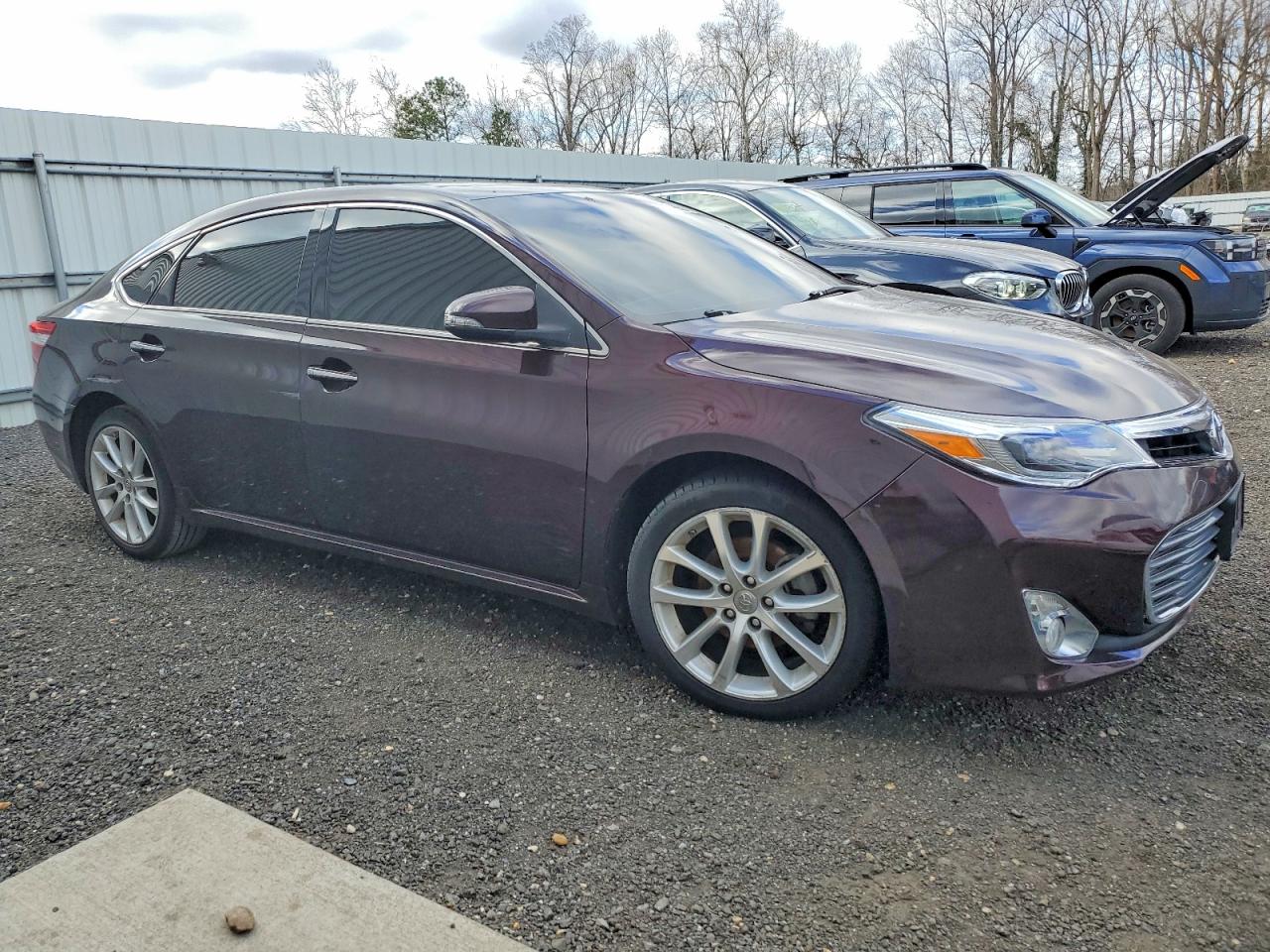 2013 TOYOTA AVALON BASE photo 4