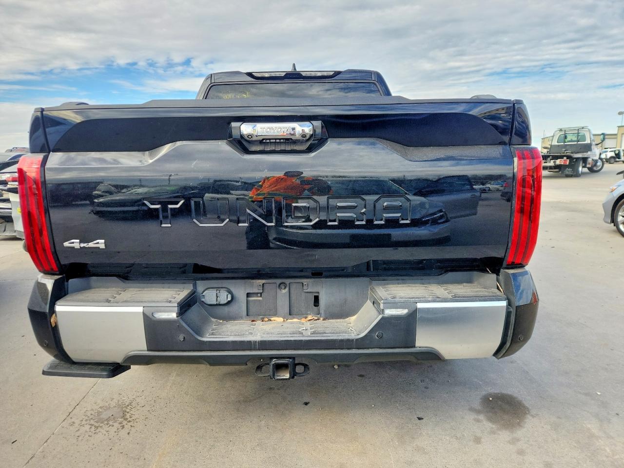 2024 TOYOTA TUNDRA CREWMAX LIMITED photo 6