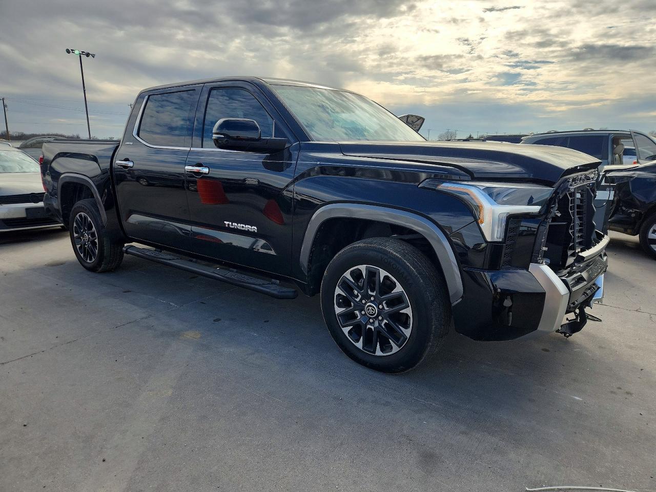 2024 TOYOTA TUNDRA CREWMAX LIMITED photo 4