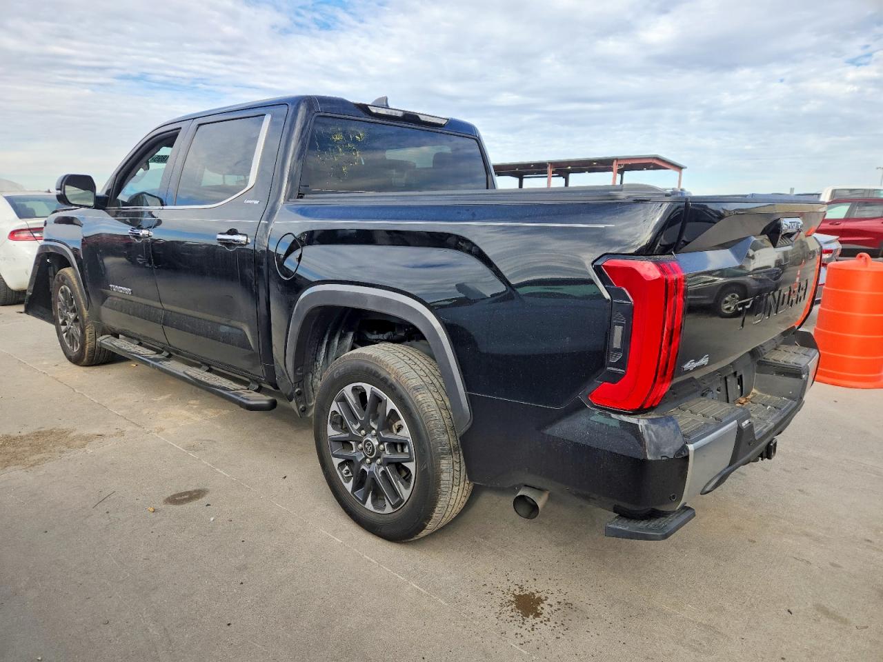2024 TOYOTA TUNDRA CREWMAX LIMITED photo 2