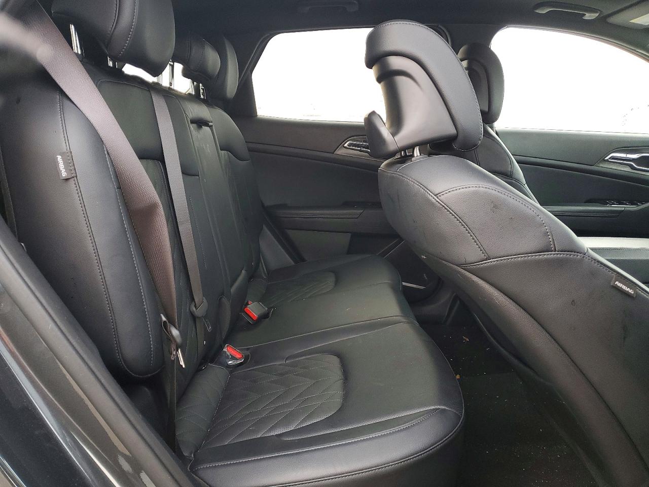 2025 KIA SPORTAGE X LINE photo 11