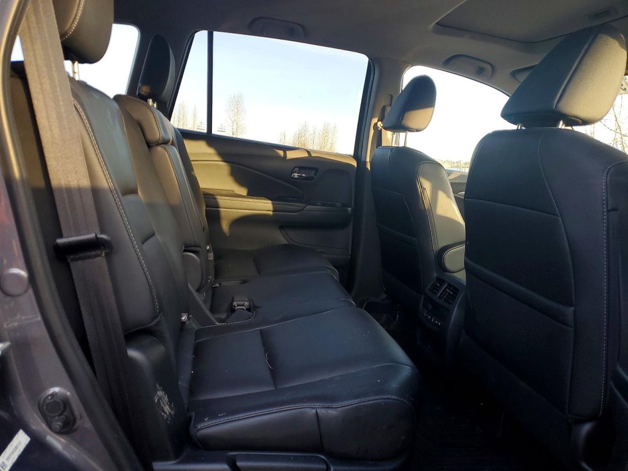 2016 HONDA PILOT EXL photo 11
