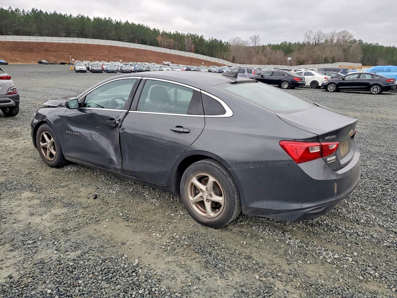 2018 CHEVROLET MALIBU LS photo 2
