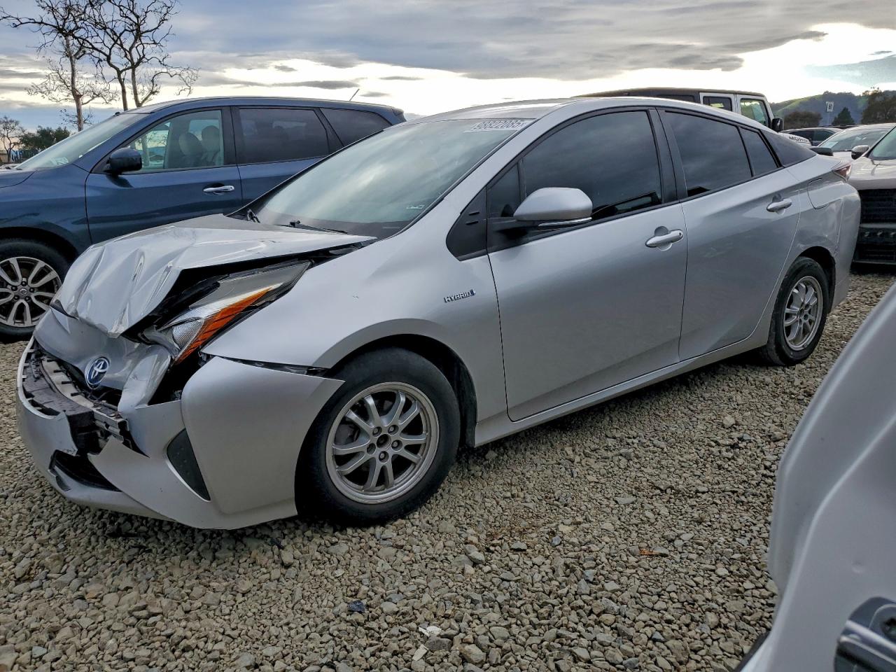 2016 TOYOTA PRIUS