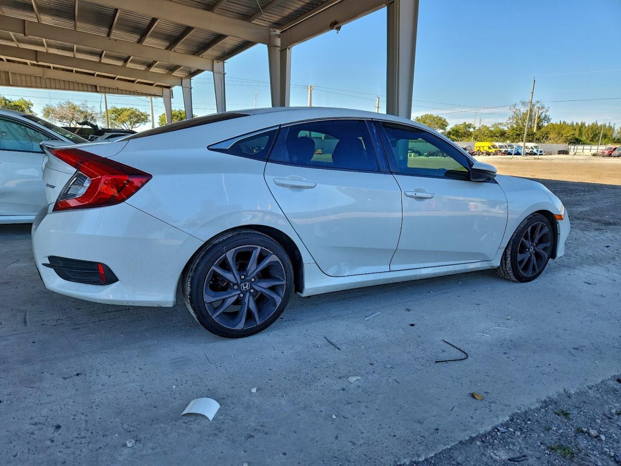 2020 HONDA CIVIC SPORT photo 5