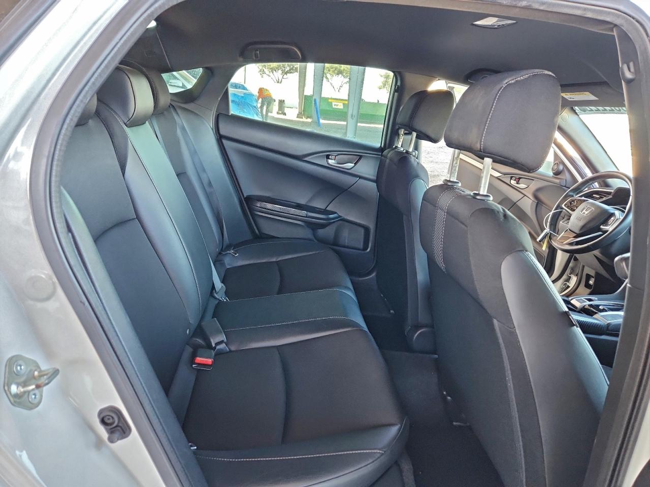 2020 HONDA CIVIC SPORT photo 19