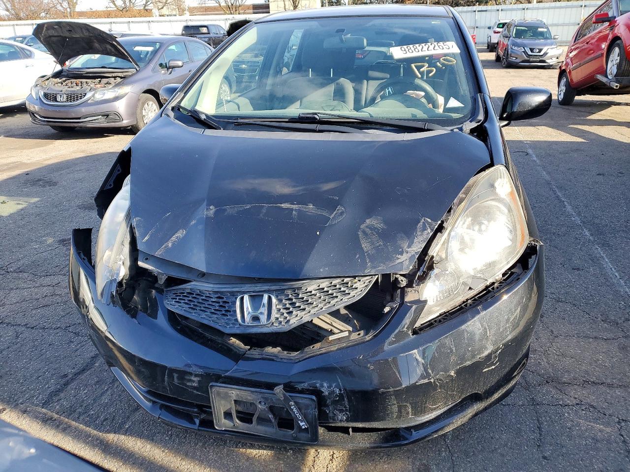 2013 HONDA FIT photo 5