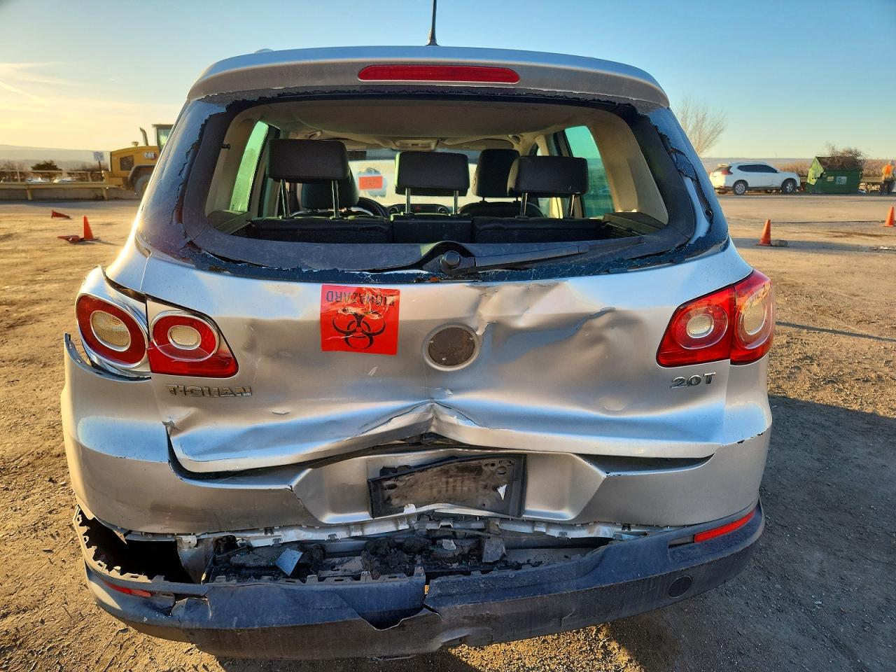 2011 VOLKSWAGEN TIGUAN S photo 6