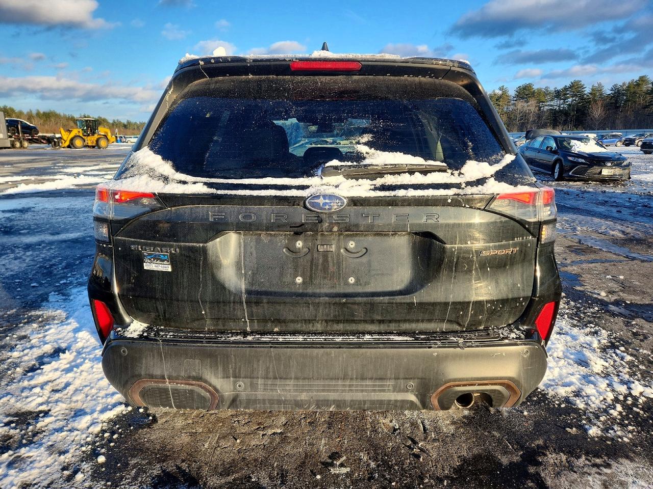 2025 SUBARU FORESTER SPORT photo 6