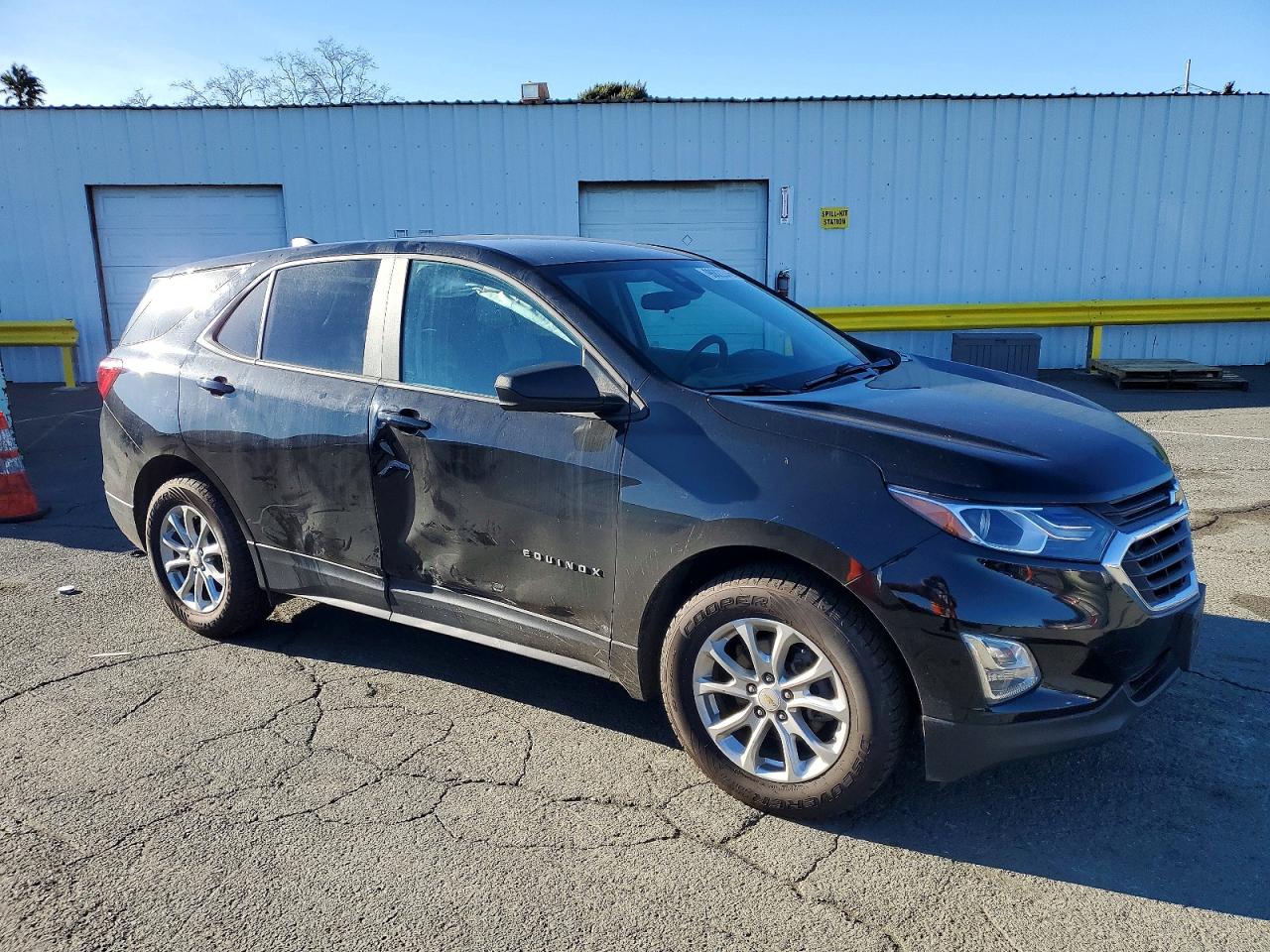 2020 CHEVROLET EQUINOX photo 4