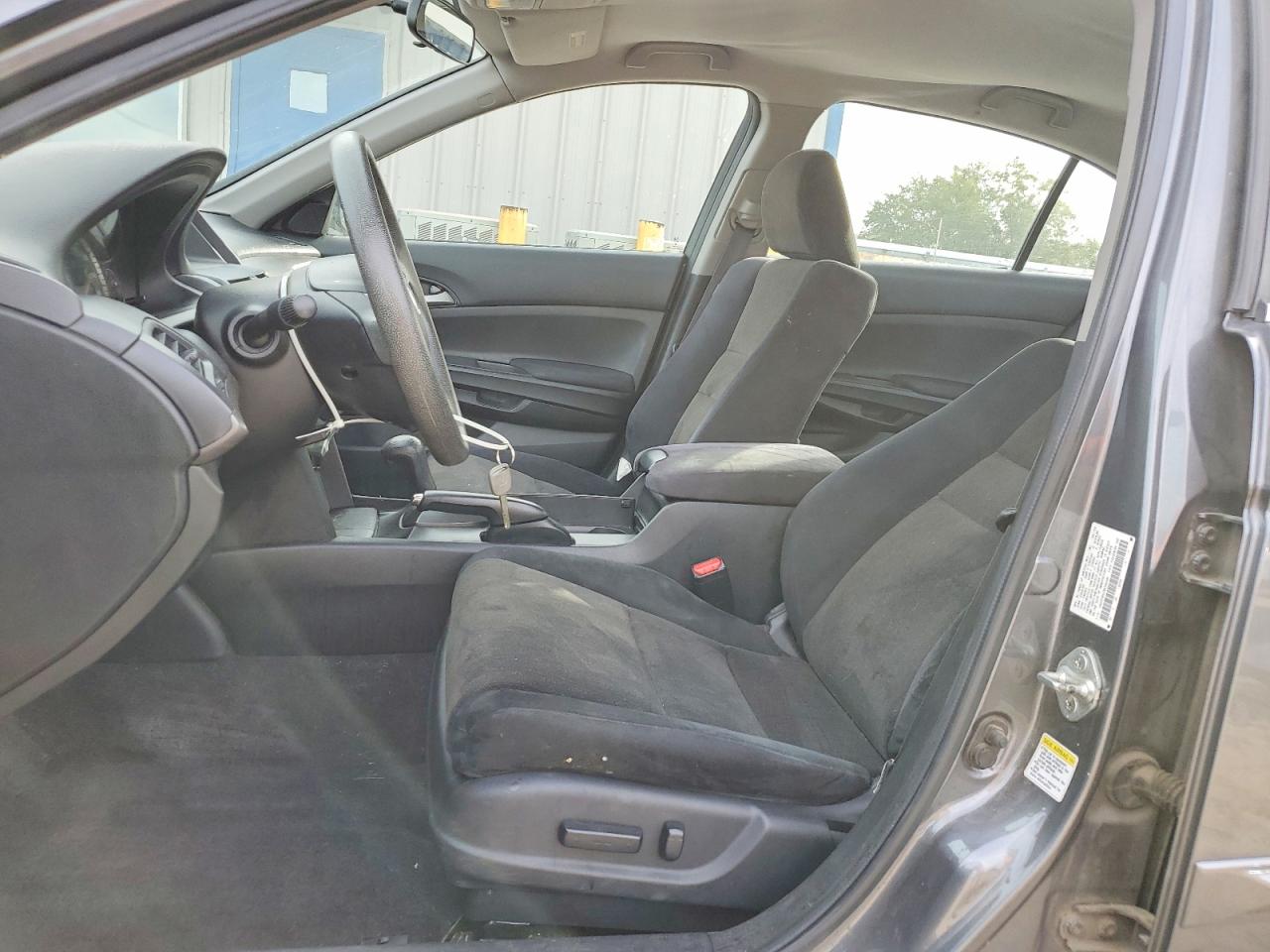 2009 HONDA ACCORD LXP photo 13