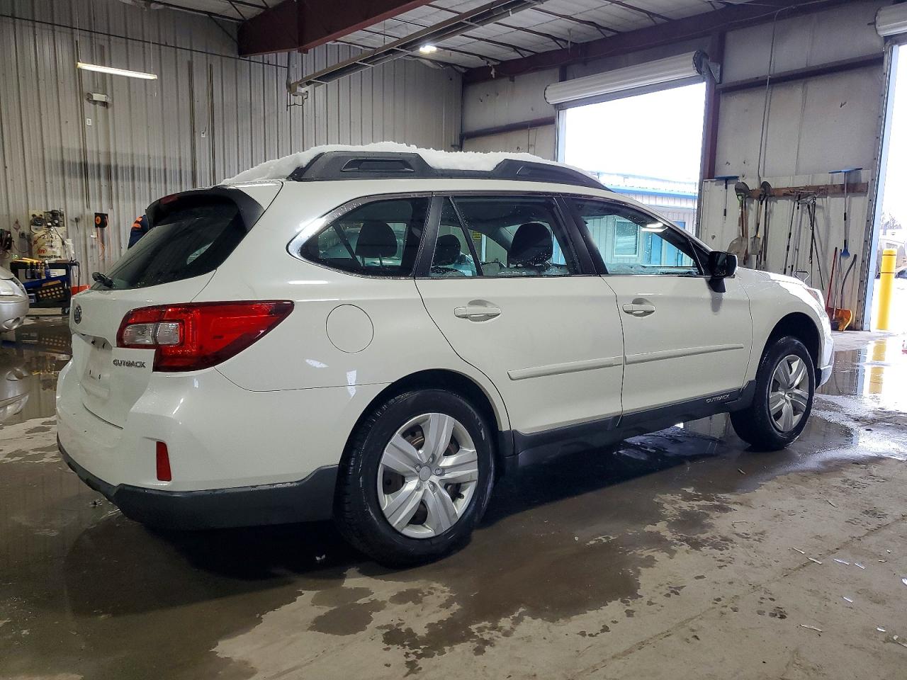 2015 SUBARU OUTBACK 2.5I photo 3
