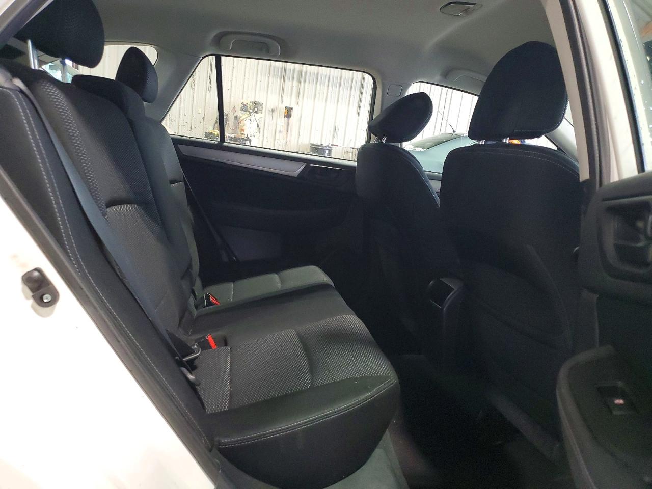 2015 SUBARU OUTBACK 2.5I photo 11