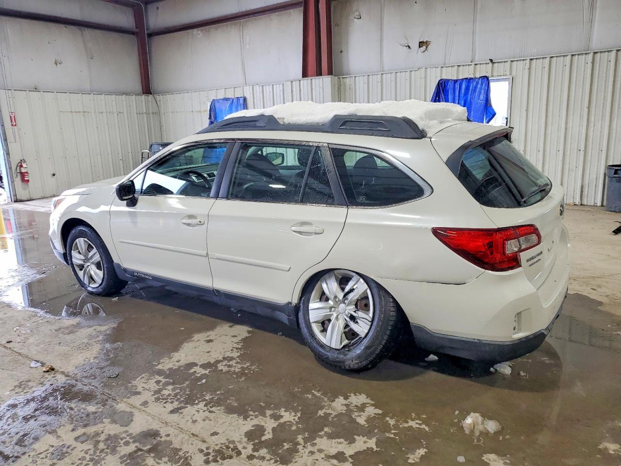 2015 SUBARU OUTBACK 2.5I photo 2