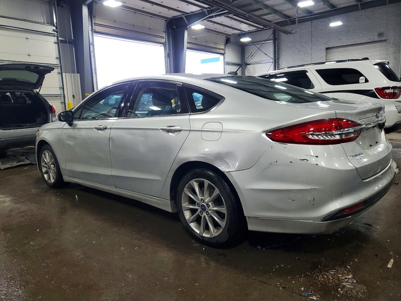 2017 FORD FUSION SE photo 3