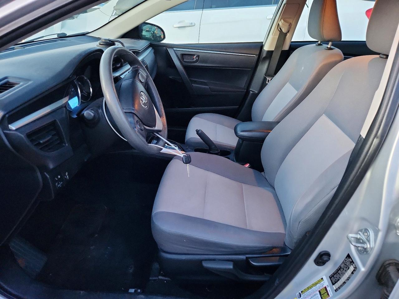 2014 TOYOTA COROLLA L photo 7