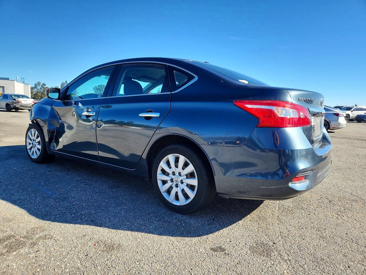 2017 NISSAN SENTRA S photo 2