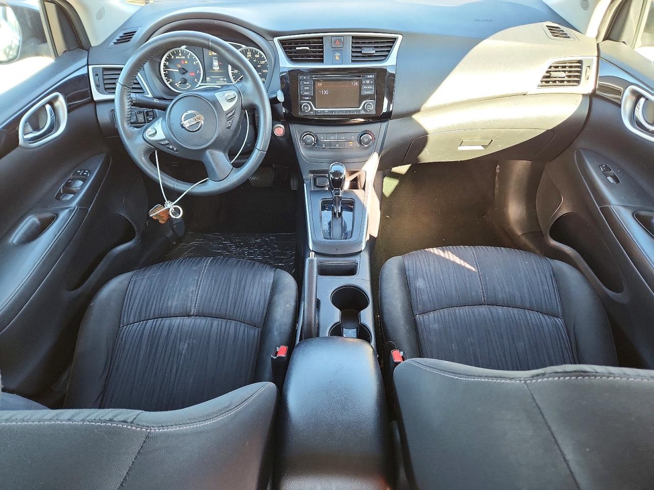 2017 NISSAN SENTRA S photo 8