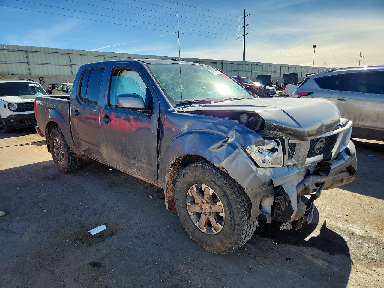 2019 NISSAN FRONTIER SV photo 4