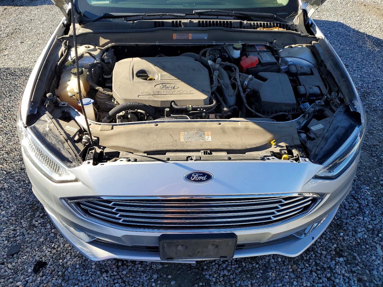 2018 FORD FUSION SE photo 11