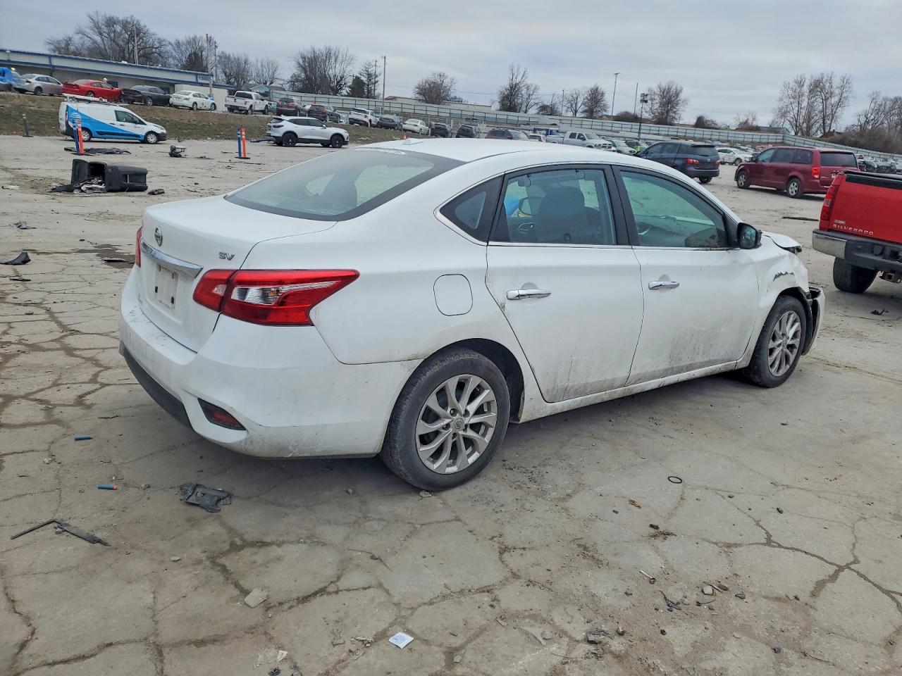 2018 NISSAN SENTRA S photo 3