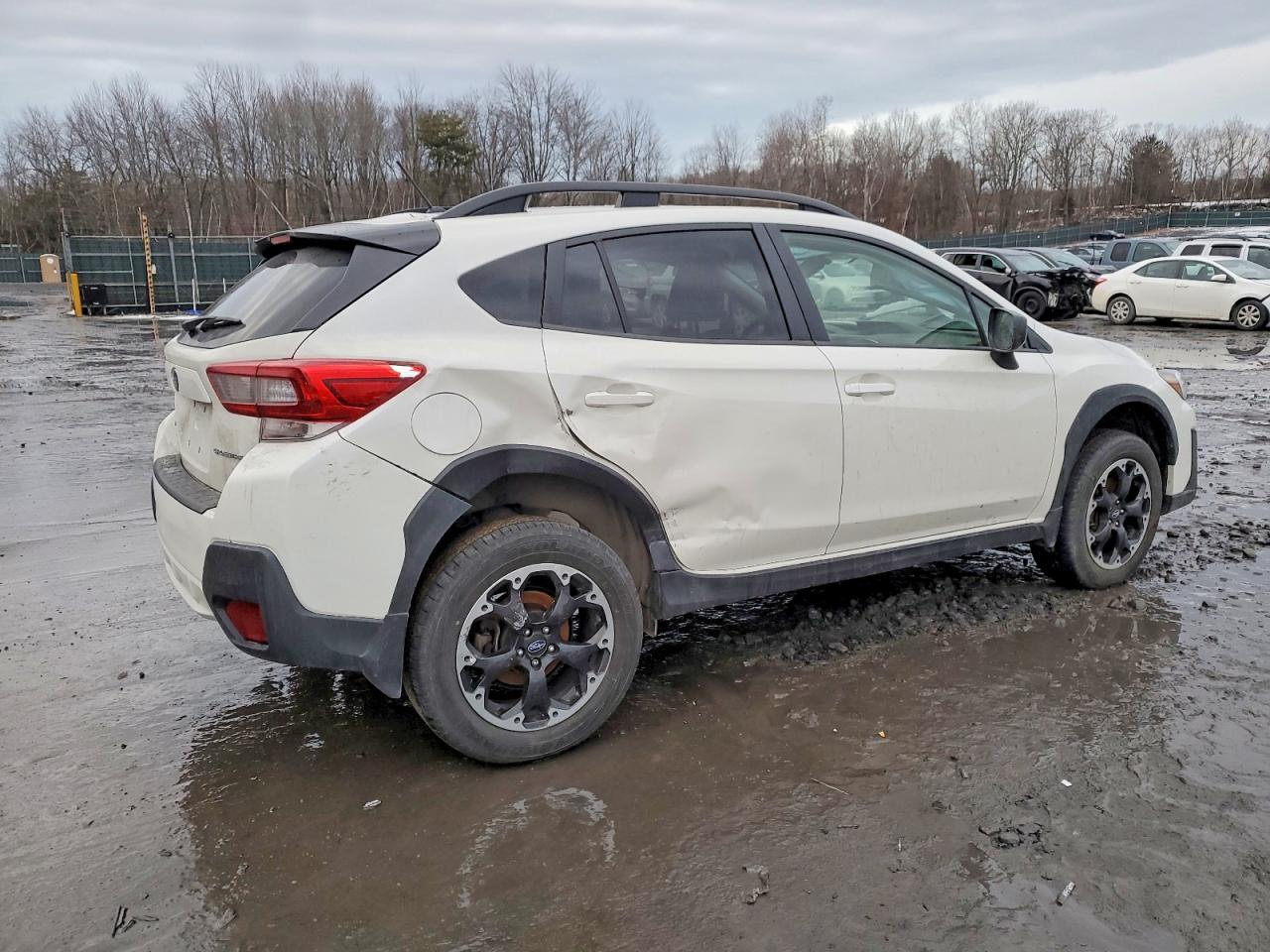 2023 SUBARU CROSSTREK photo 3